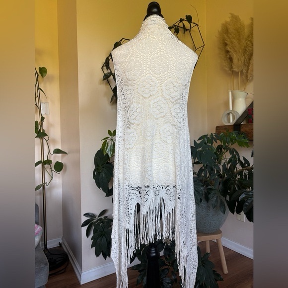 Iperico Made in Italy Crochet Fringe Vest - Picture 5 of 7